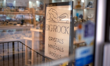 Big Rock Crystals, Minerals & Fossils